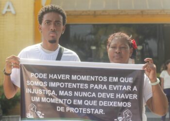 Familiares cobram justiça por Samuel e William